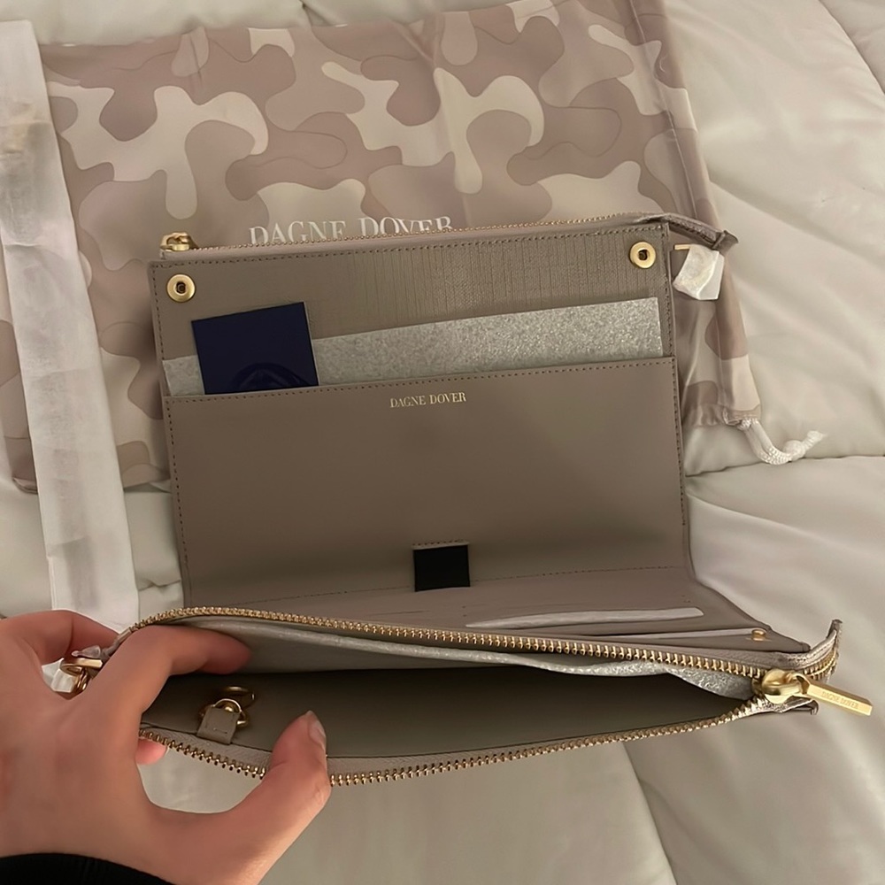 💥LAST ONE💥 NWT Dagne Dover Essential Canvas Wallet in Blush - Picture 12 of 16